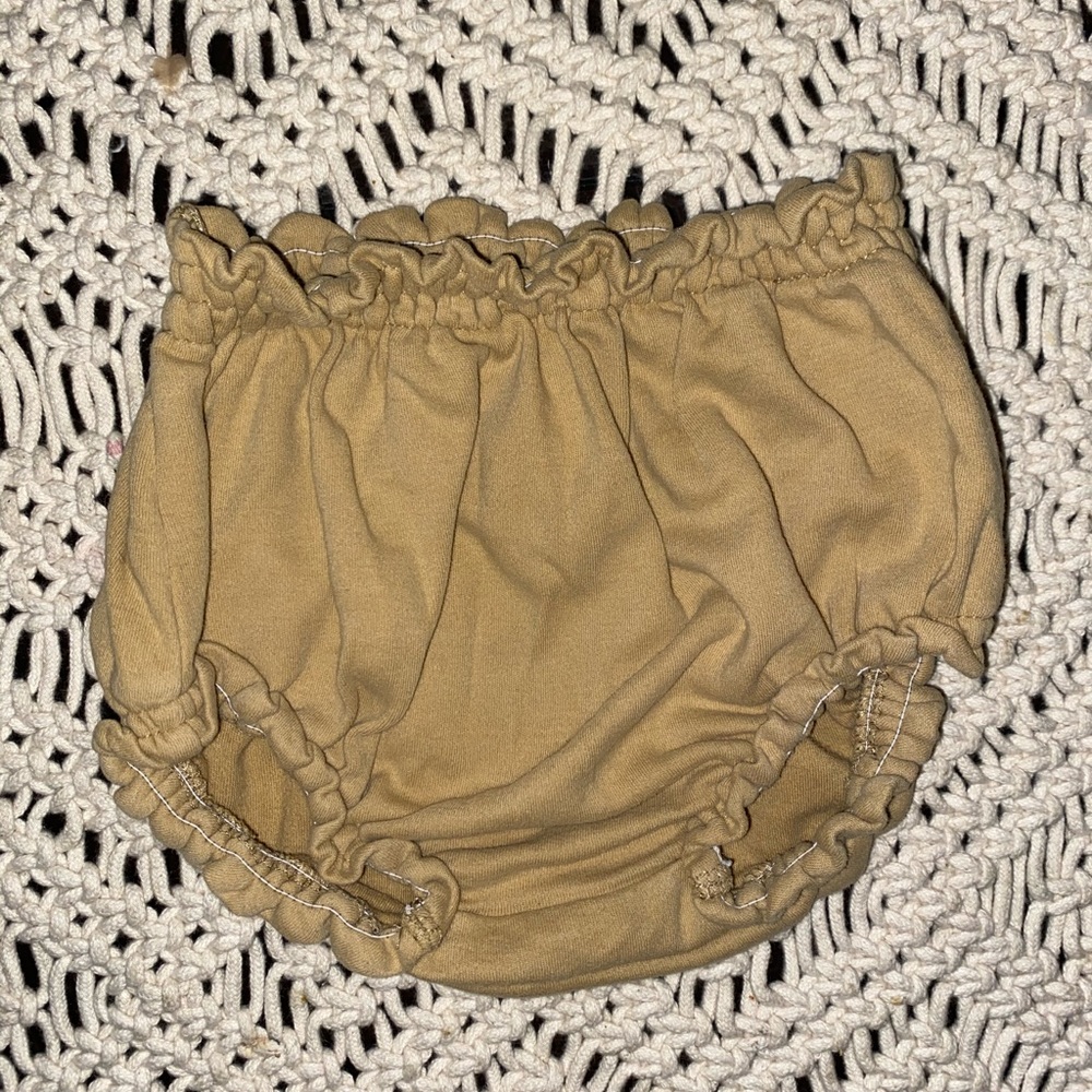 Quince Mae shorts